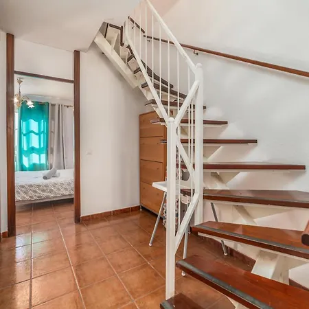 Callao Salvaje, A 200 Mts De La Playa Alcala (Tenerife)